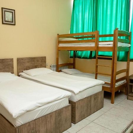 Primavera Hotel Jerevan Buitenkant foto